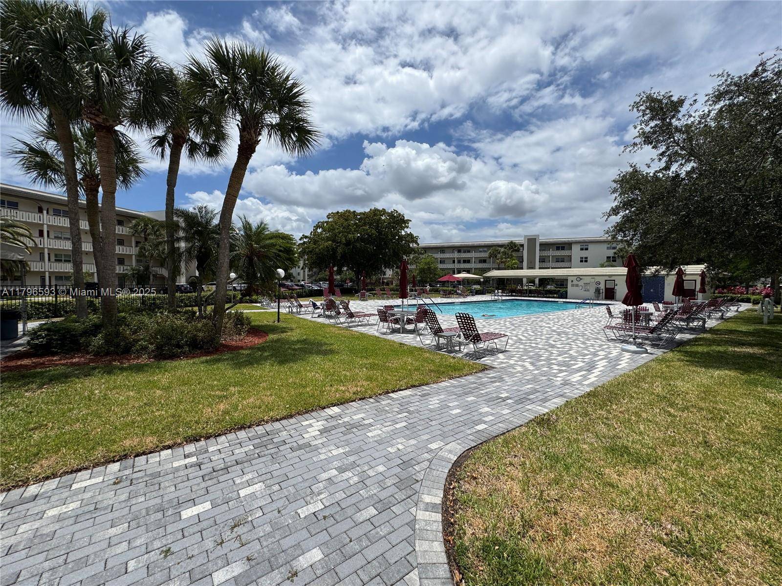 Coconut Creek, FL 33066,3404 Bimini Ln #C2