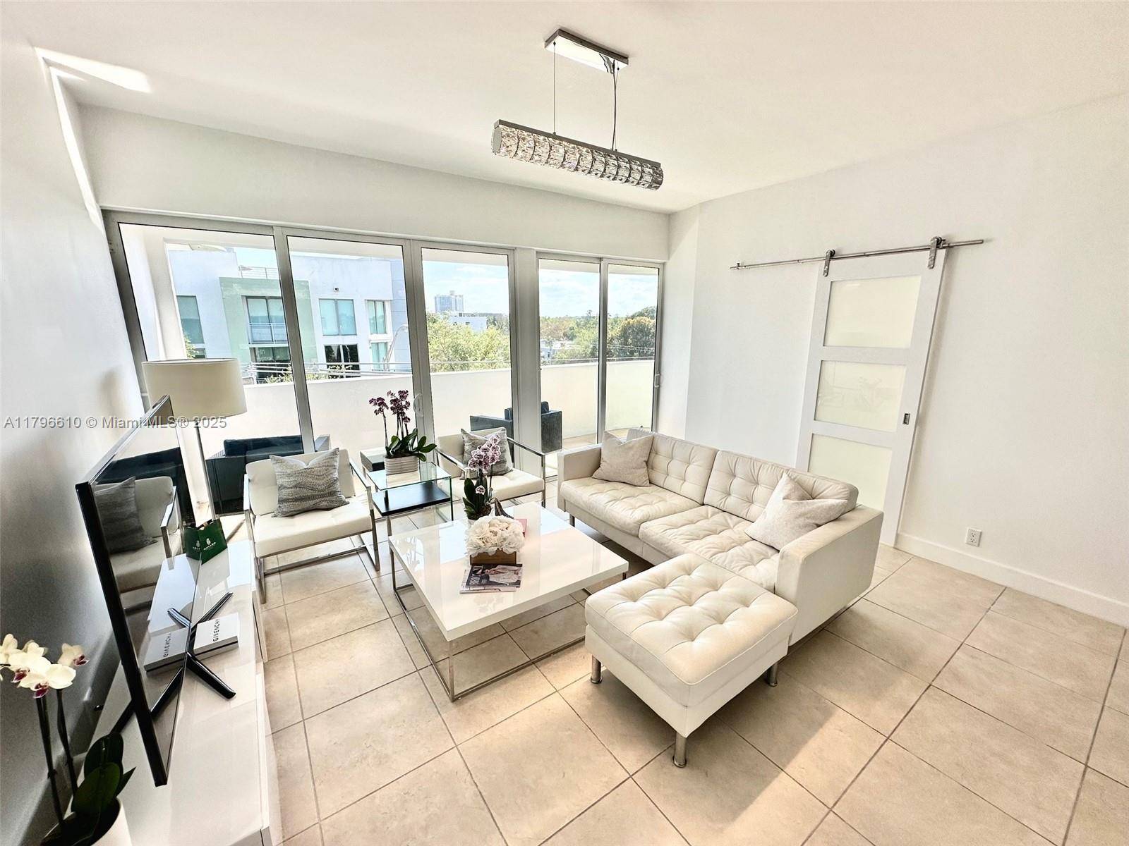 Miami, FL 33133,2694 Inagua Ave #PH1