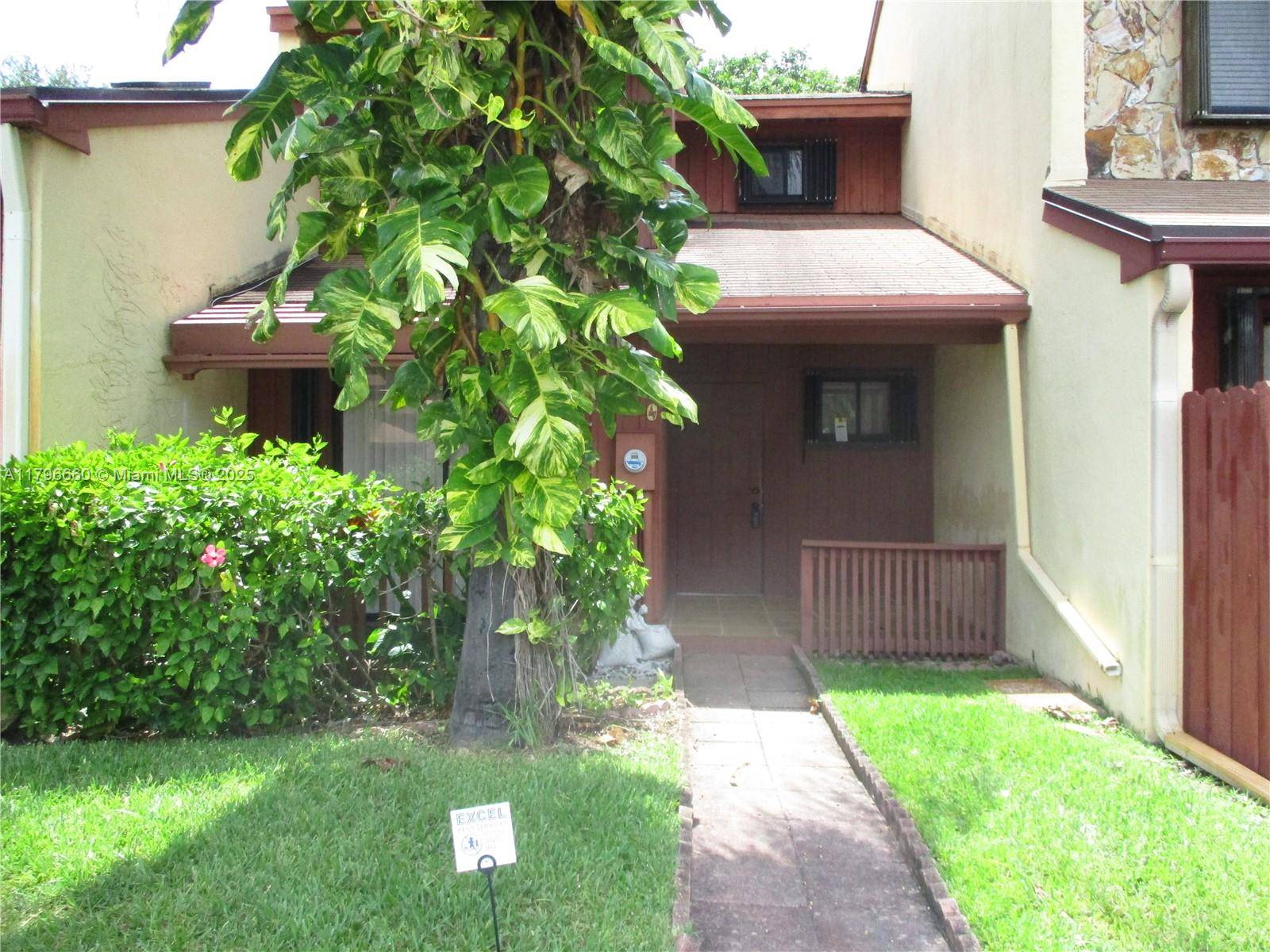 Dania Beach, FL 33004,424 SE 11th Ter #424