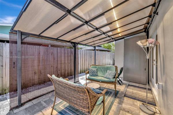 2751 NE 9th Ter #2751, Pompano Beach, FL 33064
