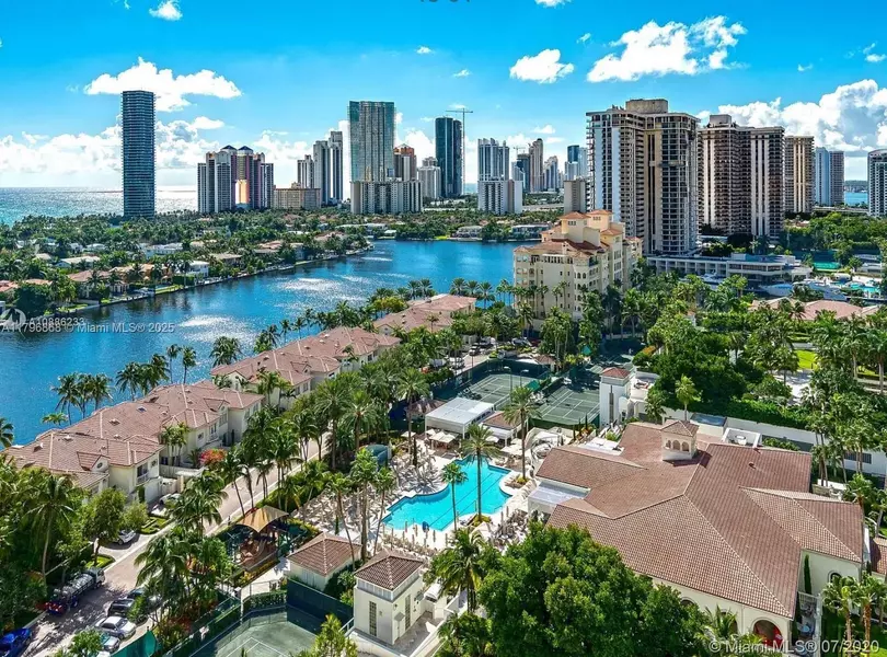 20165 NE 39 PL #403, Aventura, FL 33180