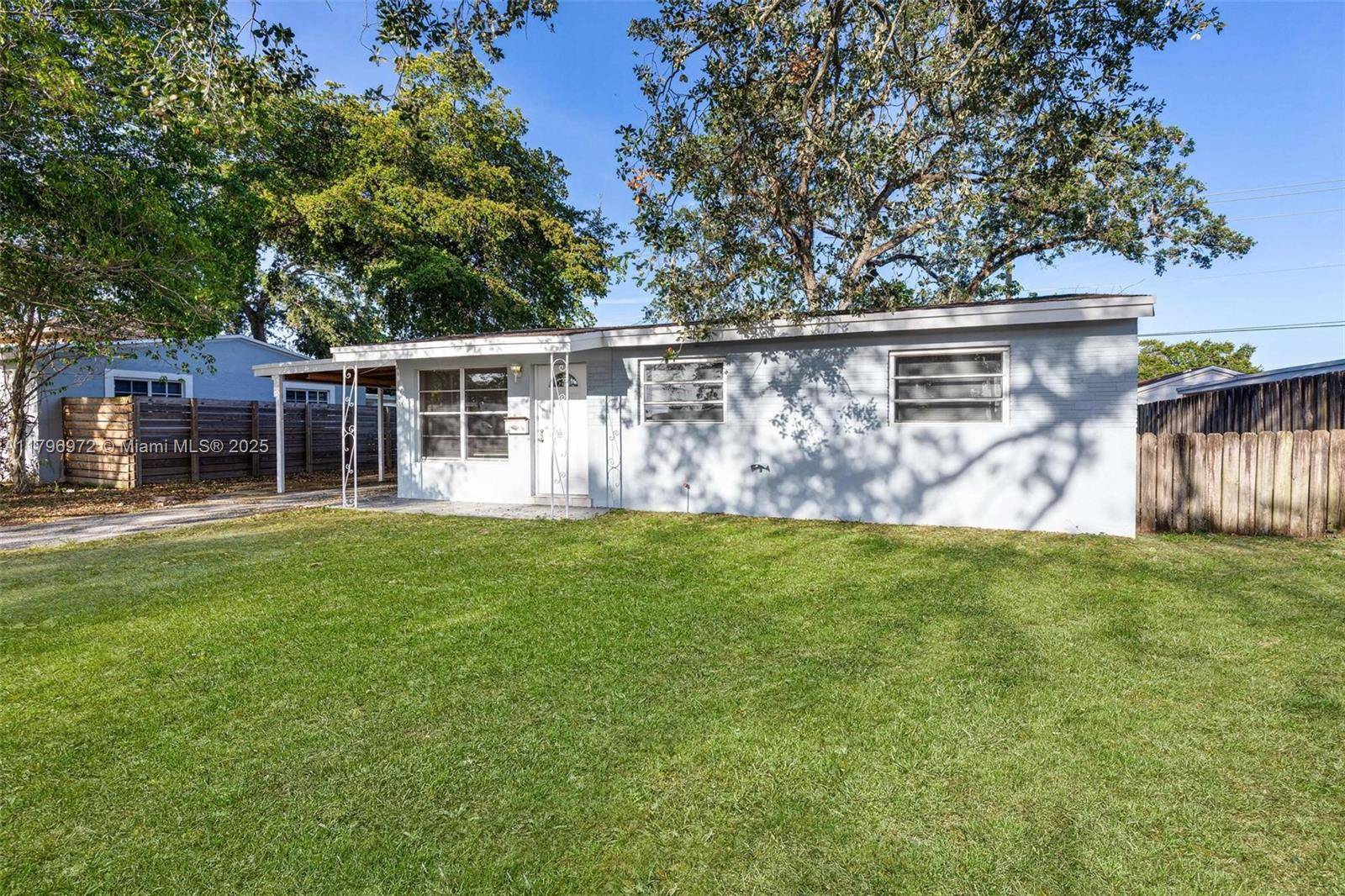 Hollywood, FL 33024,2811 N 66th Ave