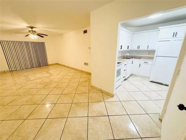3129 Oakland Shores Dr #A105, Oakland Park, FL 33309