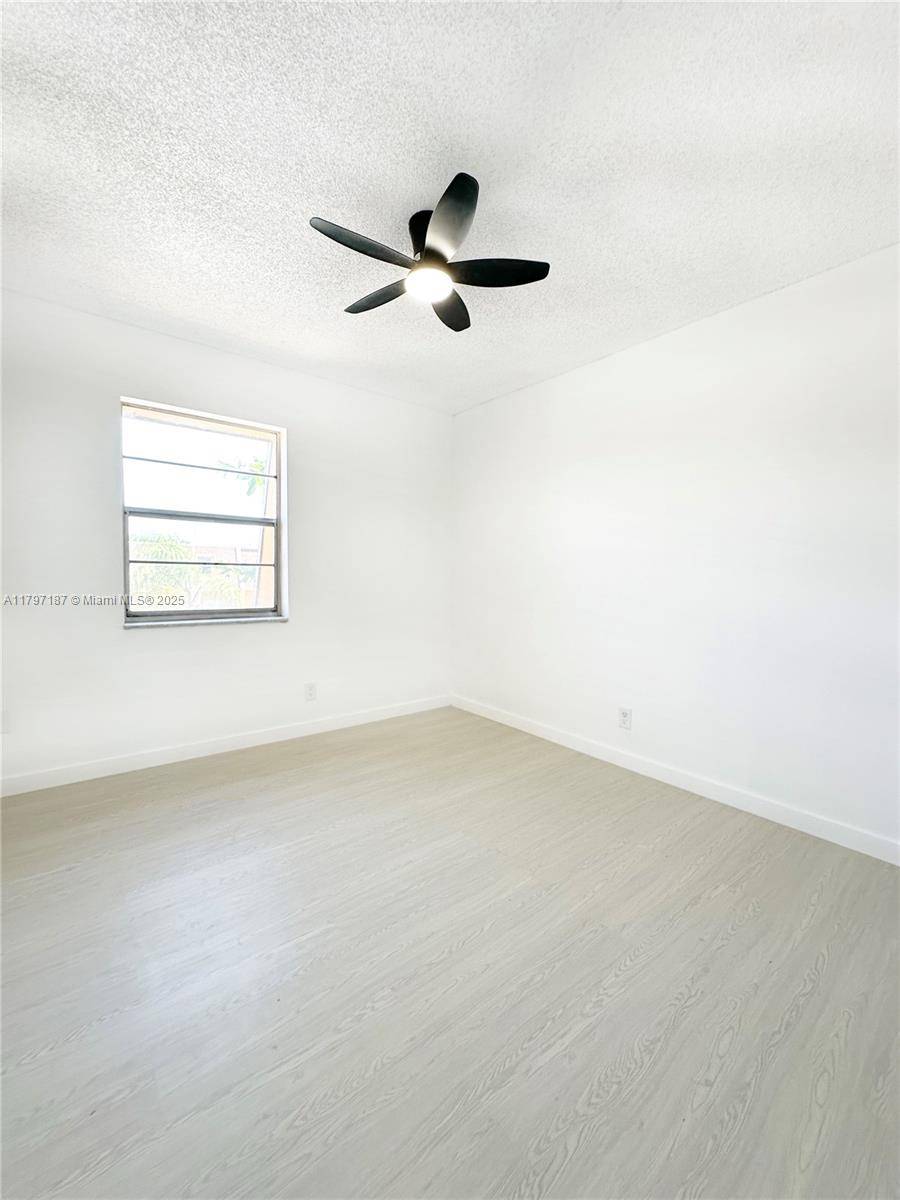Sunrise, FL 33313,5958 NW 29th Pl #111