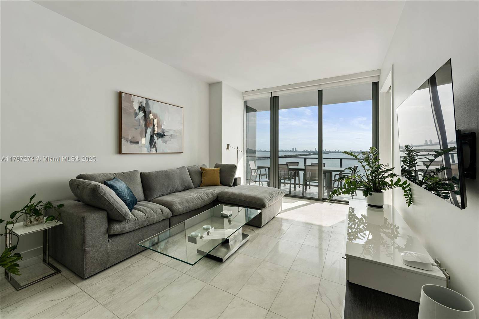 Miami, FL 33137,480 NE 31st St #1802