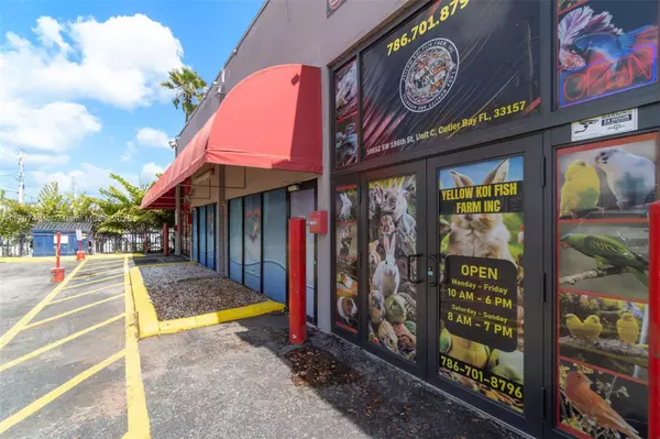 Cutler Bay, FL 33157,10650 SW 186th St #21