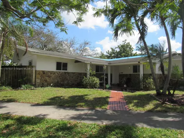 Hollywood, FL 33021,1601 Yale Dr