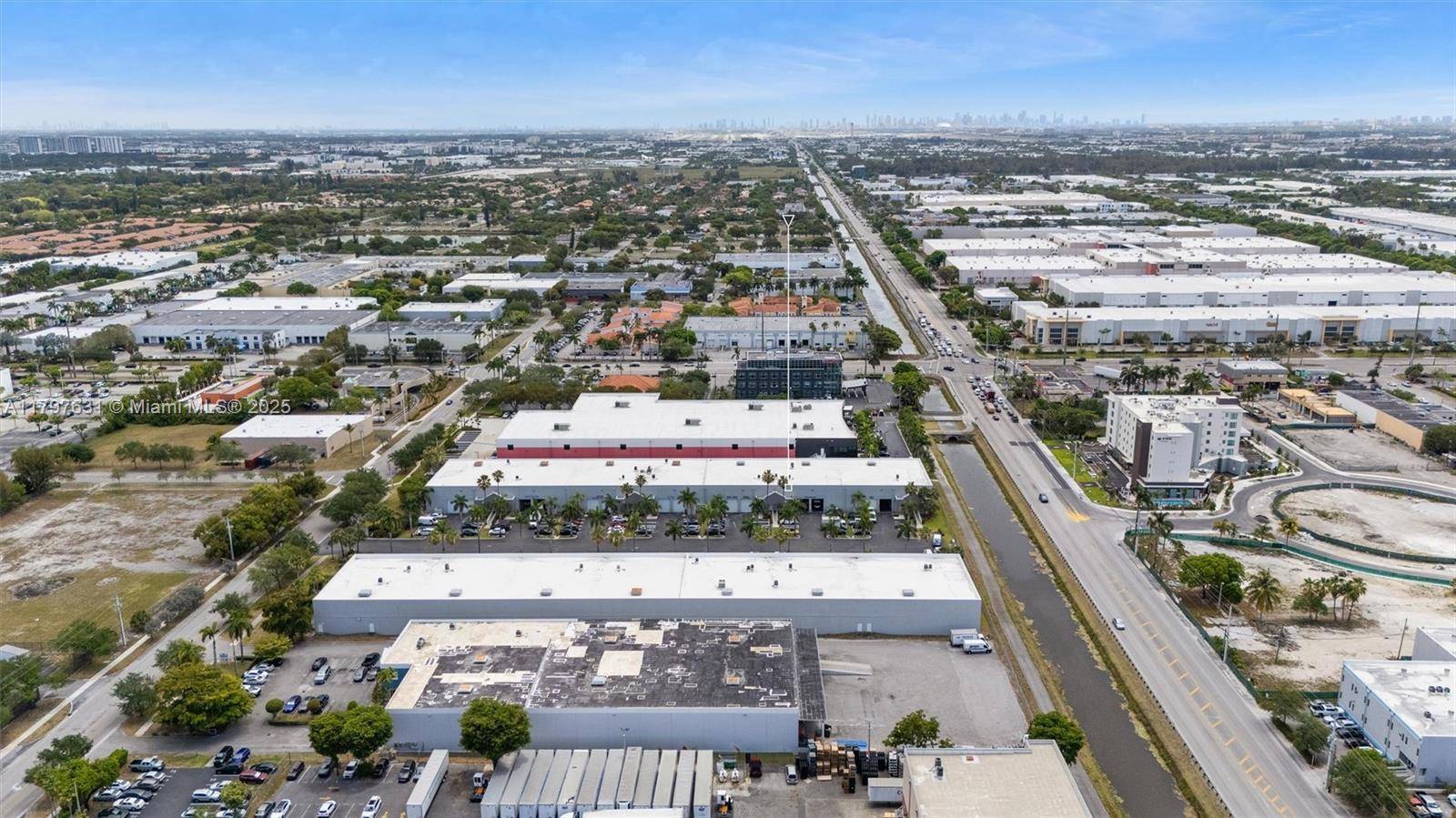 Doral, FL 33172,10840 NW 27th St