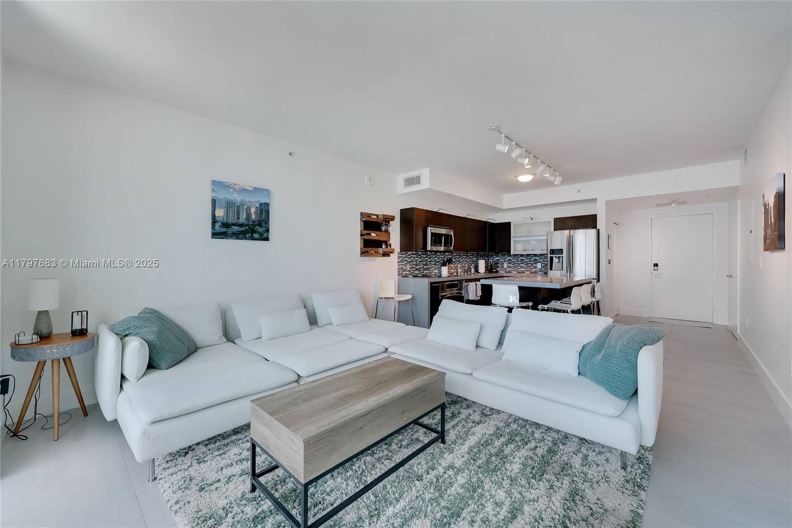 Miami, FL 33130,90 SW 3rd St #1514