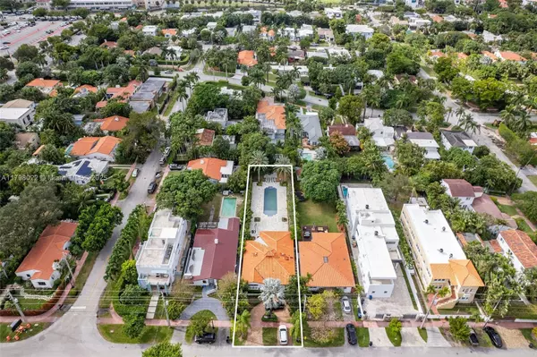 Miami Beach, FL 33140,4316 Sheridan Ave