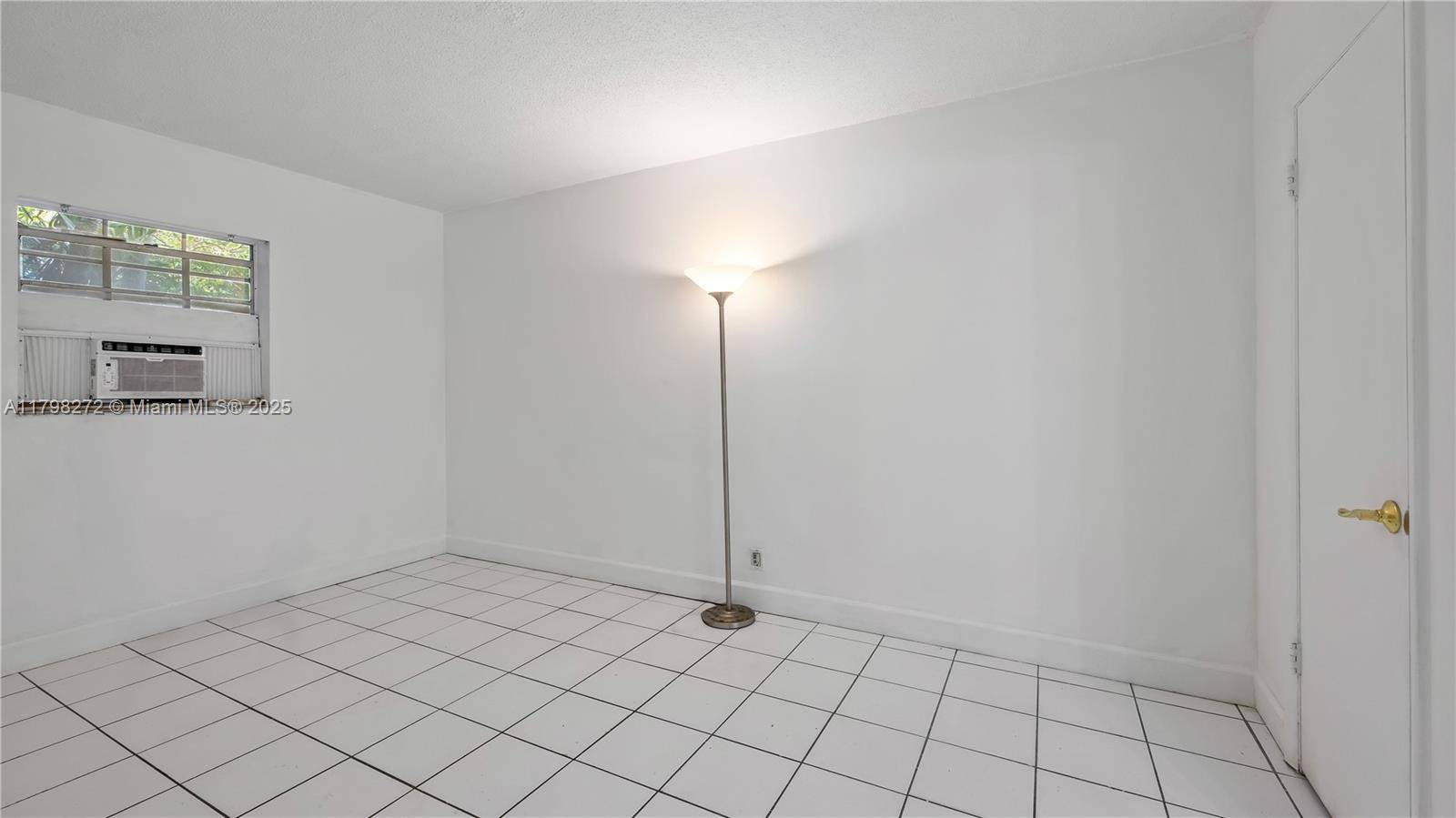 Fort Lauderdale, FL 33316,400 SE 31st St #3