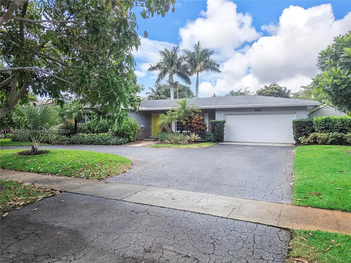 Plantation, FL 33317,5510 SW 6th St