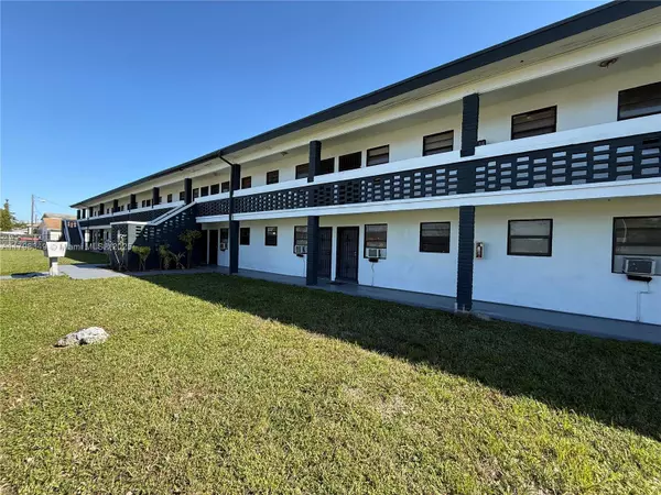 Miami, FL 33147,7155 NW 17th Ave #17