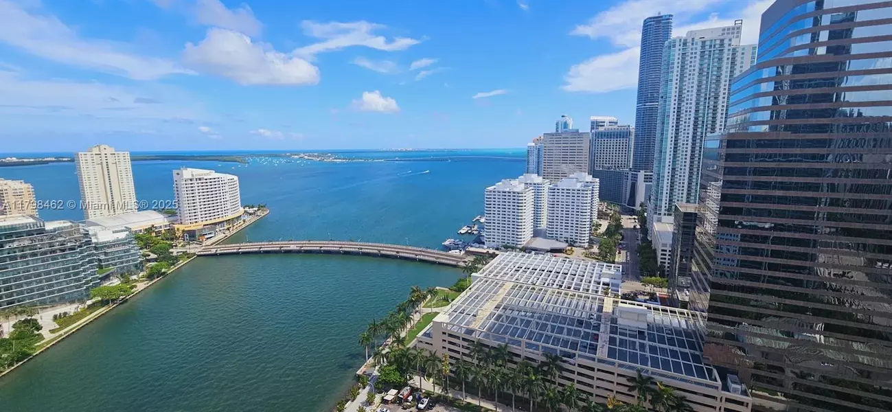 495 BRICKELL AVE #3009, Miami, FL 33131