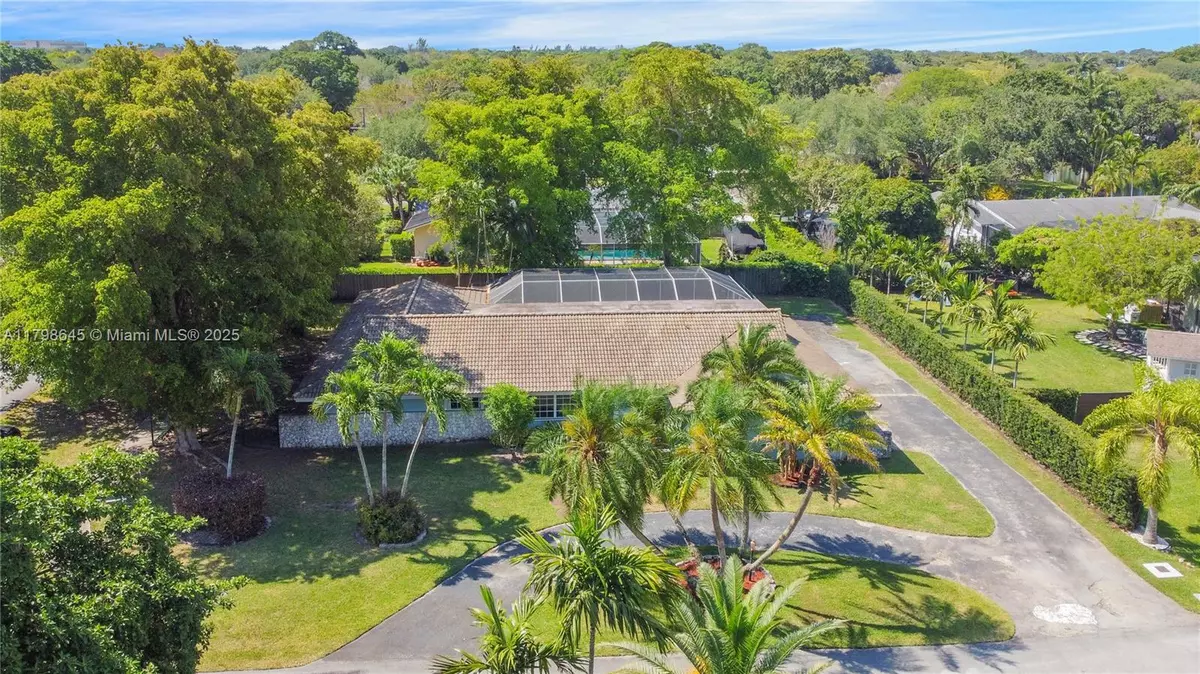 Palmetto Bay, FL 33157,7700 SW 168th Ter