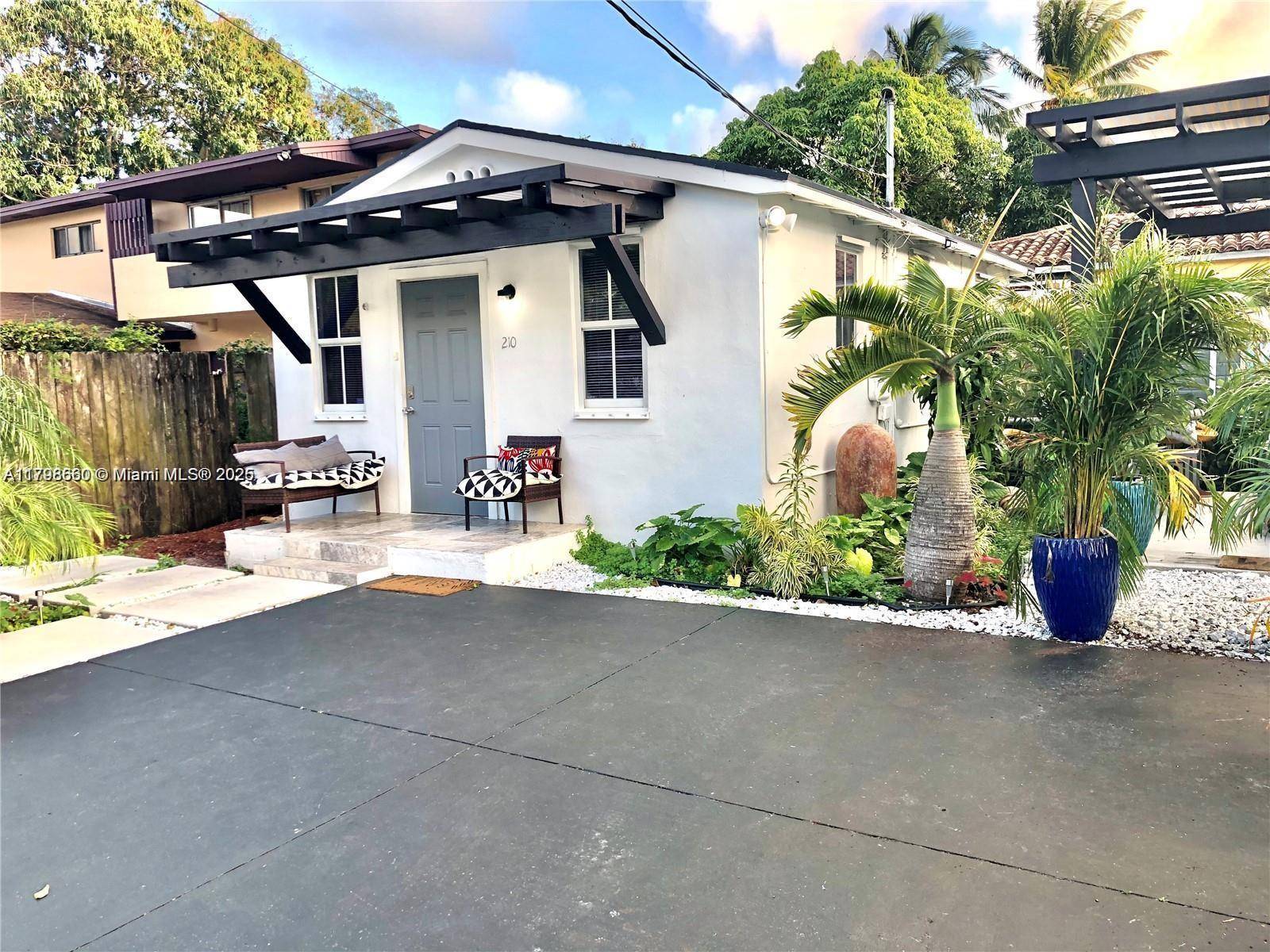 210 NE 110th #210, Miami, FL 33161