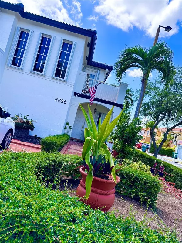 Miami, FL 33193,8686 SW 159th Path