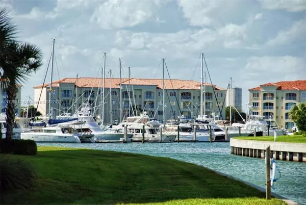 Fort Pierce, FL 34949,37 E Harbour Isle Dr E #206