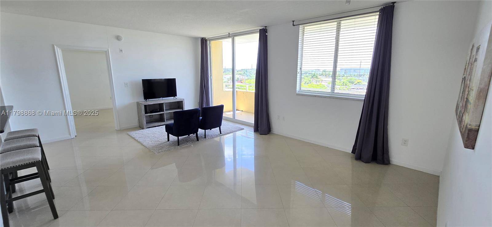Aventura, FL 33180,2775 NE 187th St #506