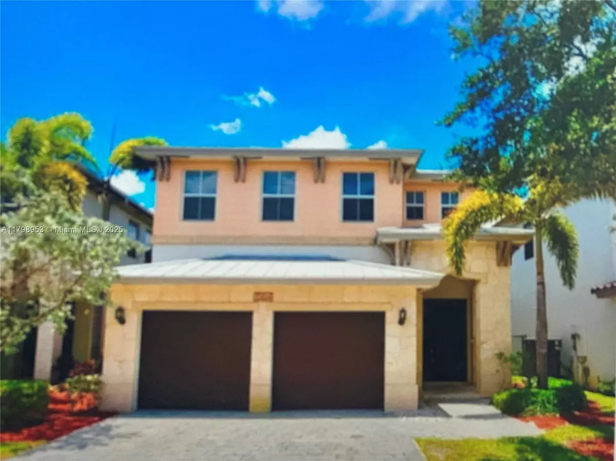Doral, FL 33178,10464 NW 70th Ln