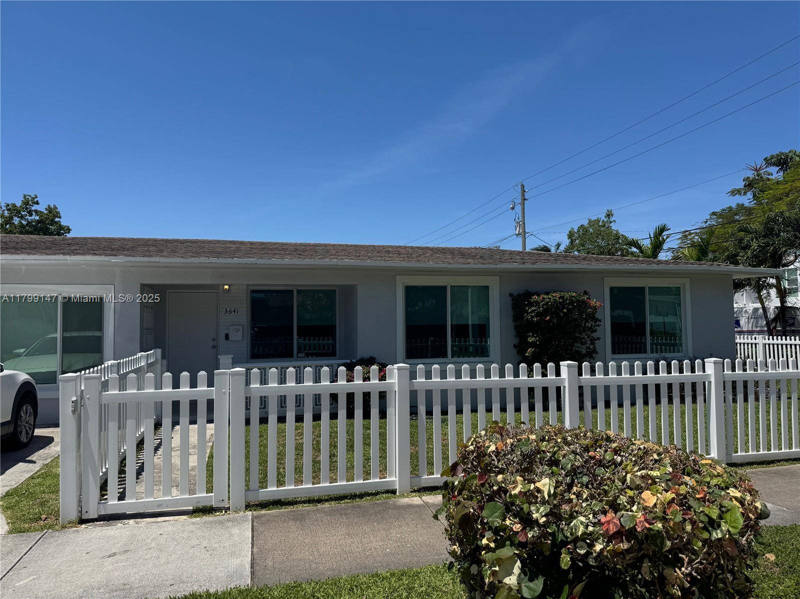 Miami, FL 33133,3641 SW 29th St #3641