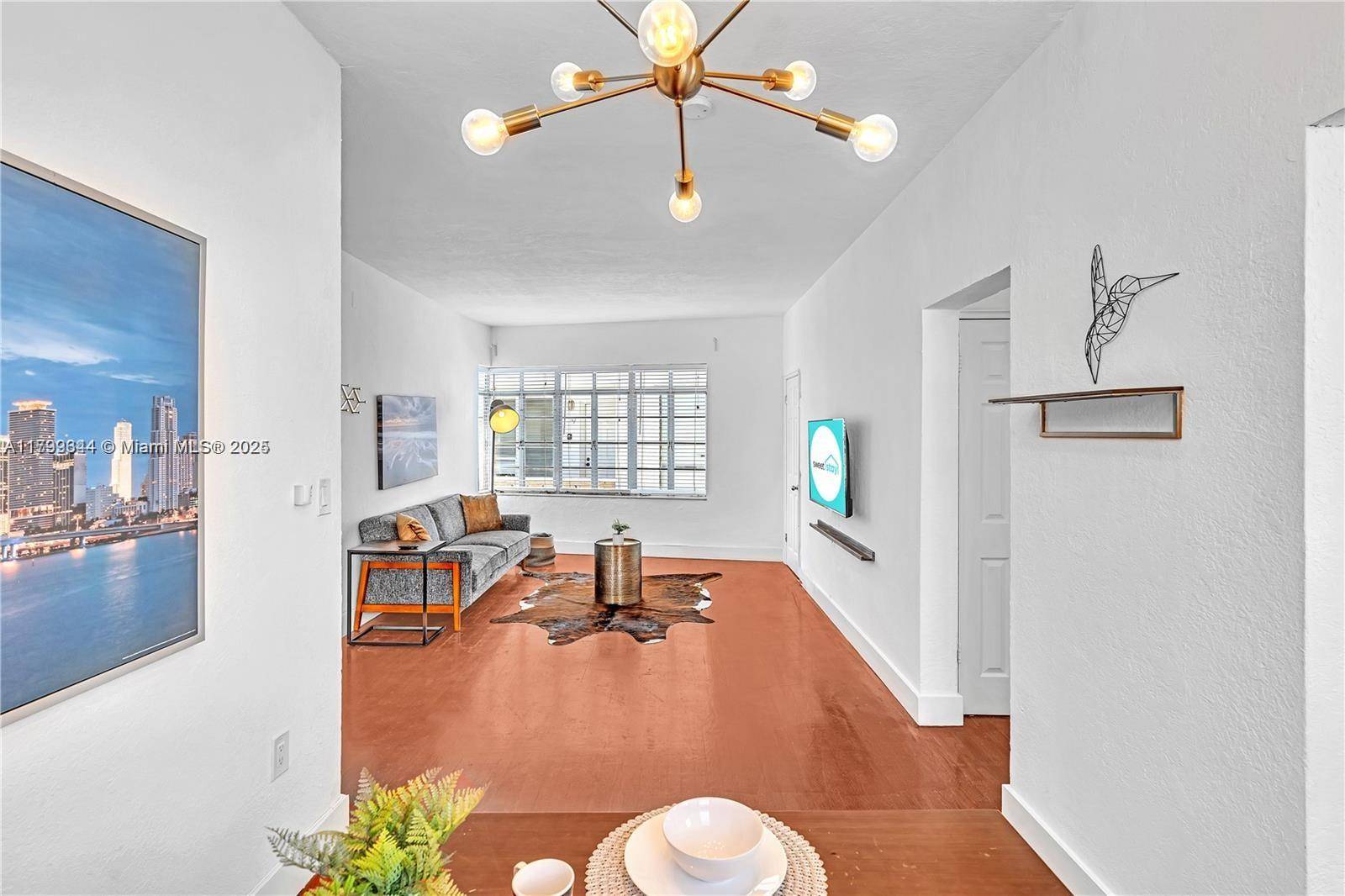 Miami Beach, FL 33140,3920 Garden Ave #16
