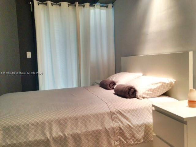 Miami Beach, FL 33139,1325 Meridian Ave #6