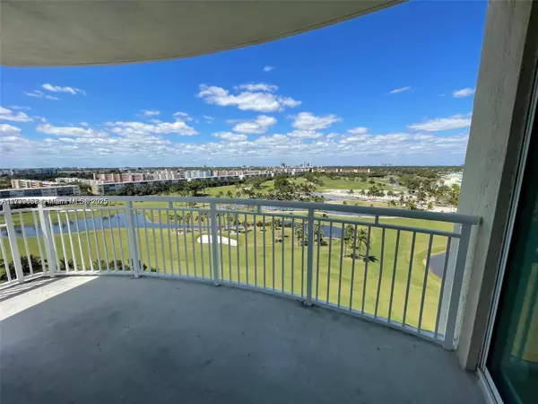 Hallandale Beach, FL 33009,1745 E Hallandale Beach Blvd #1002W