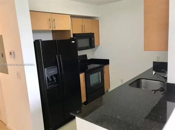 Miami, FL 33129,2701 SW 3rd Ave #501