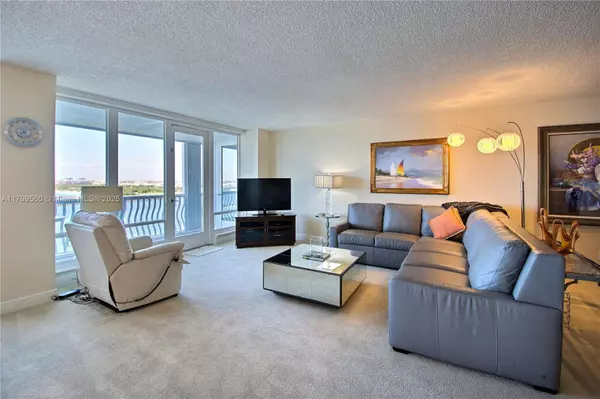 Fort Lauderdale, FL 33316,2200 S Ocean Ln #808