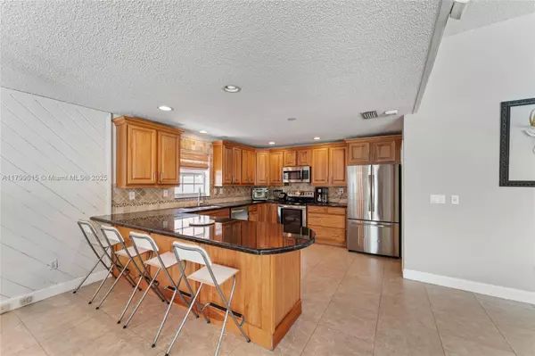 Pembroke Pines, FL 33026,2421 NW 102nd Way