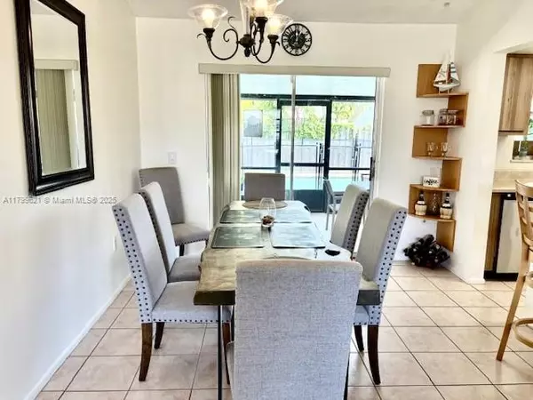 Sunrise, FL 33323,11461 NW 45th Pl