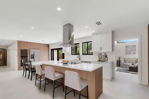 Miami, FL 33176,9494 SW 144th St