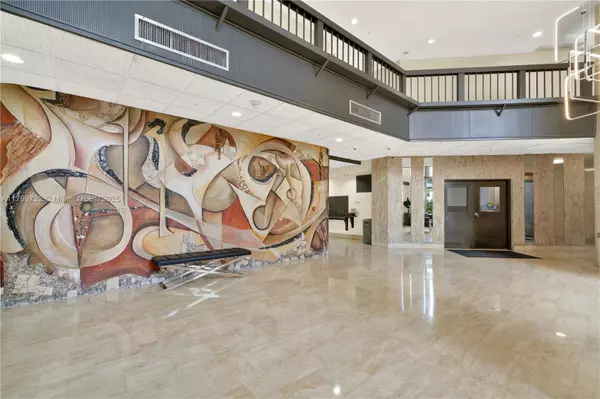 Aventura, FL 33160,2750 NE 183rd St #504