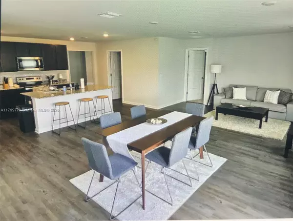 Tallahassee, FL 32303,4961 Sampler Dr #0