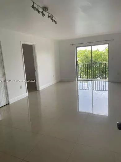 4803 NW 7th St #406-14, Miami, FL 33126