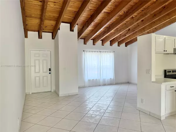 Sunrise, FL 33313,6310 NW 28th St