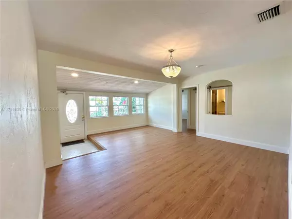 West Palm Beach, FL 33407,3713 N Flagler Dr