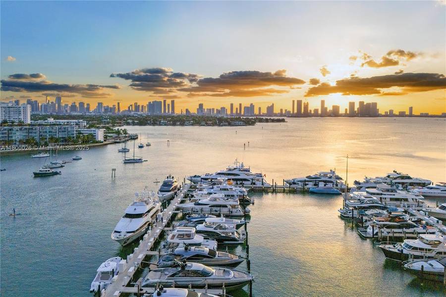 1800 Sunset Harbour Dr 1202/4 Dr #1202/4, Miami Beach, FL 33139