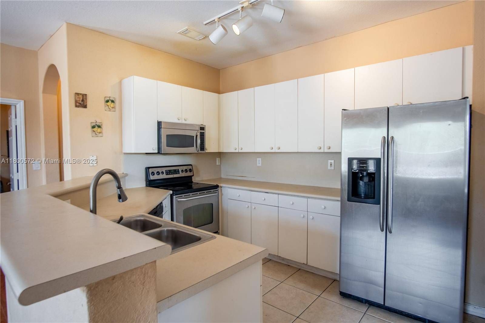 Homestead, FL 33032,11034 SW 242nd St