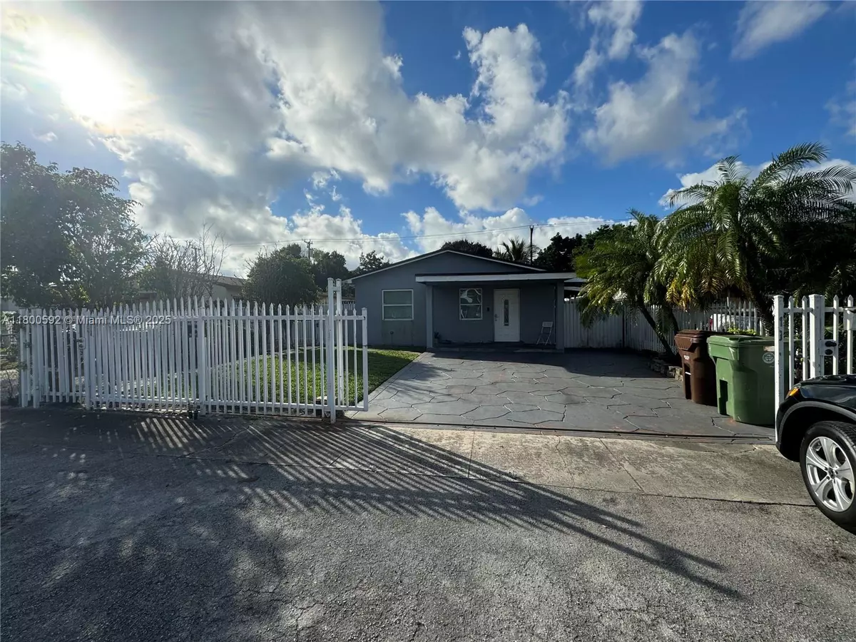 Hialeah, FL 33013,630 E 35th St