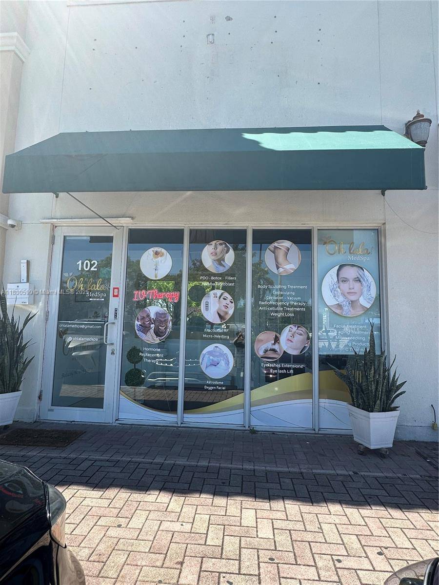 Hallandale Beach, FL 33009,1011 W Hallandale Beach Blvd