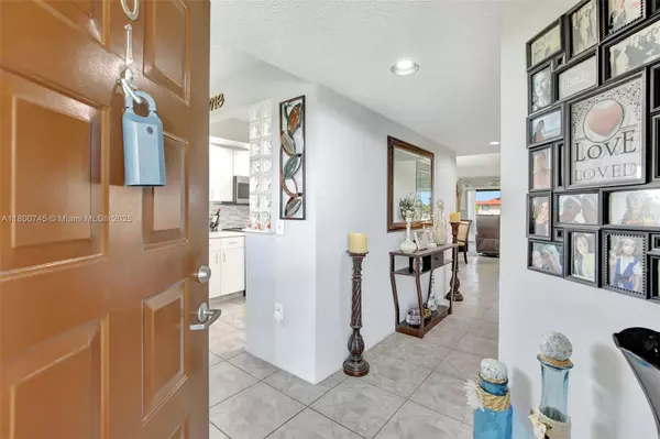Pembroke Pines, FL 33027,1500 SW 131st Way #401N
