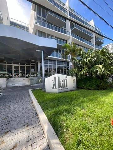 Bay Harbor Islands, FL 33154,9940 W Bay Harbor Dr #3A-N