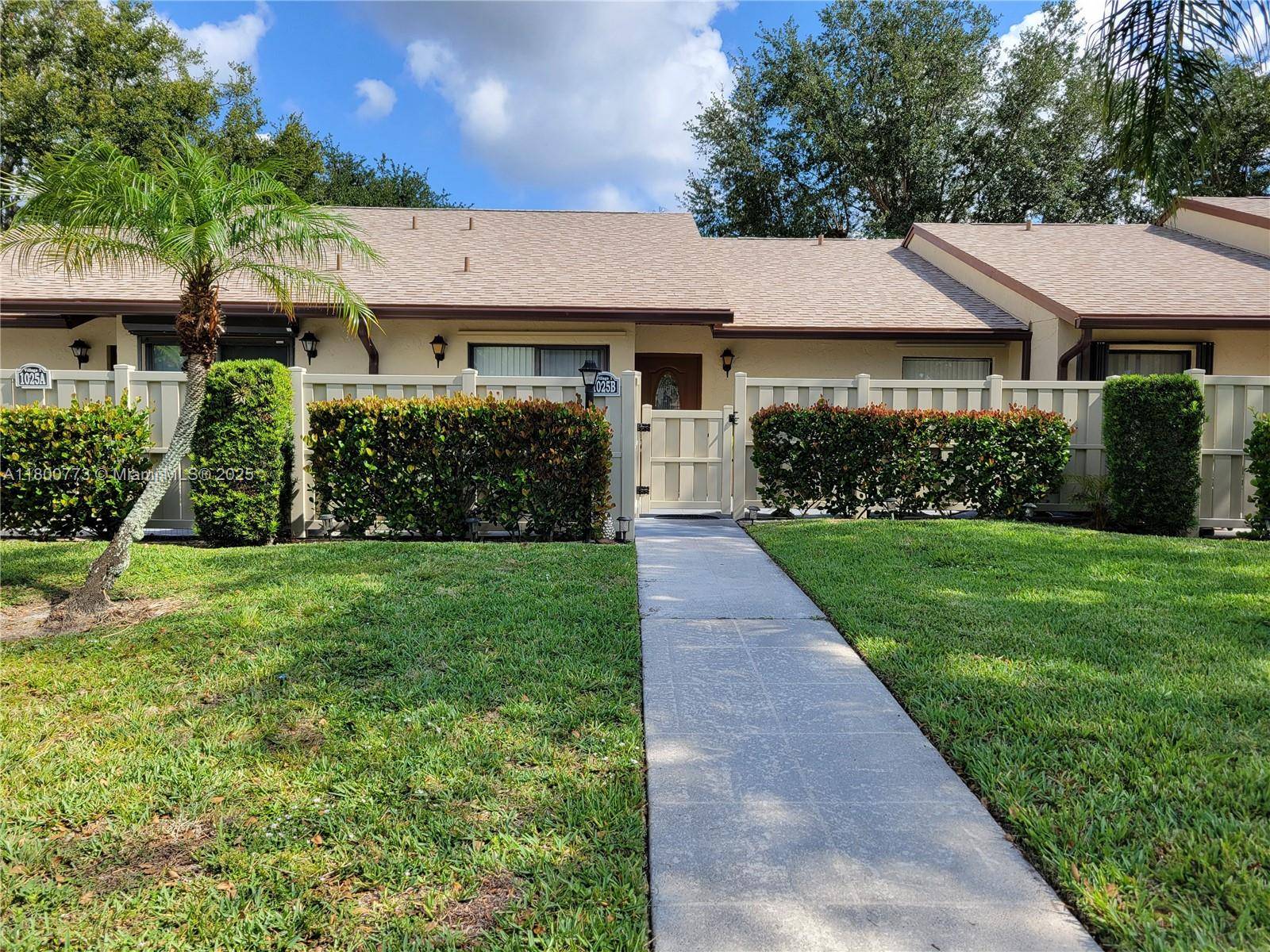 West Palm Beach, FL 33409,1025 Green Pine Blvd #B