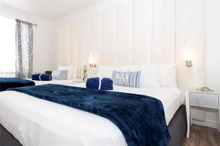 6760 Collins Ave #1, Miami Beach, FL 33141