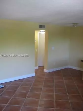 North Bay Village, FL 33141,1801 S Treasure Dr #307