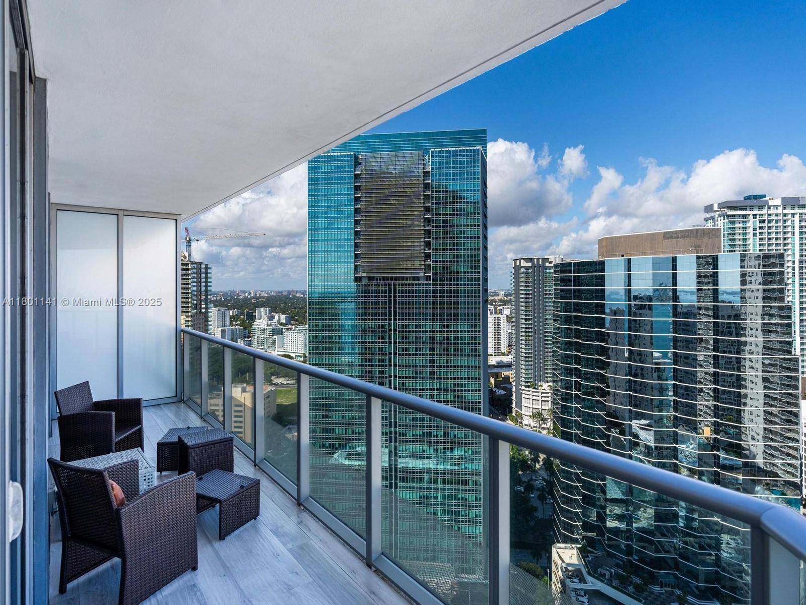 Miami, FL 33131,1300 Brickell Bay Dr #3307