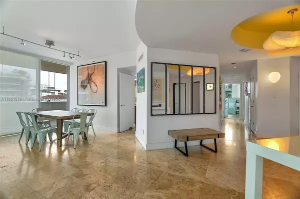 Miami Beach, FL 33139,300 S Pointe Dr #403