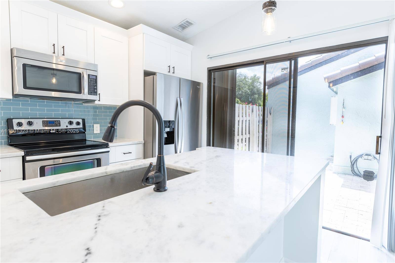 Boca Raton, FL 33433,22354 Pineapple Walk Dr